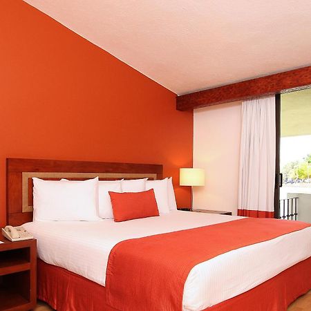 Fiesta Inn Villahermosa Cencali Zewnętrze zdjęcie