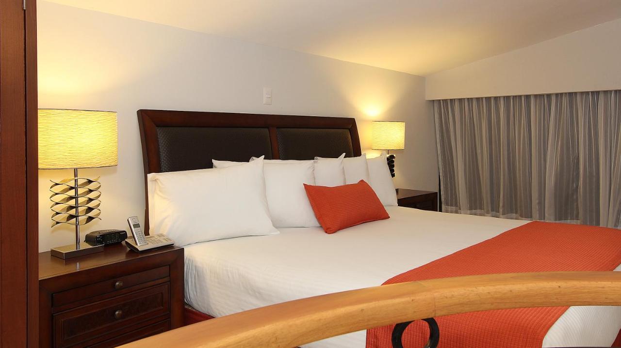 Fiesta Inn Villahermosa Cencali Zewnętrze zdjęcie