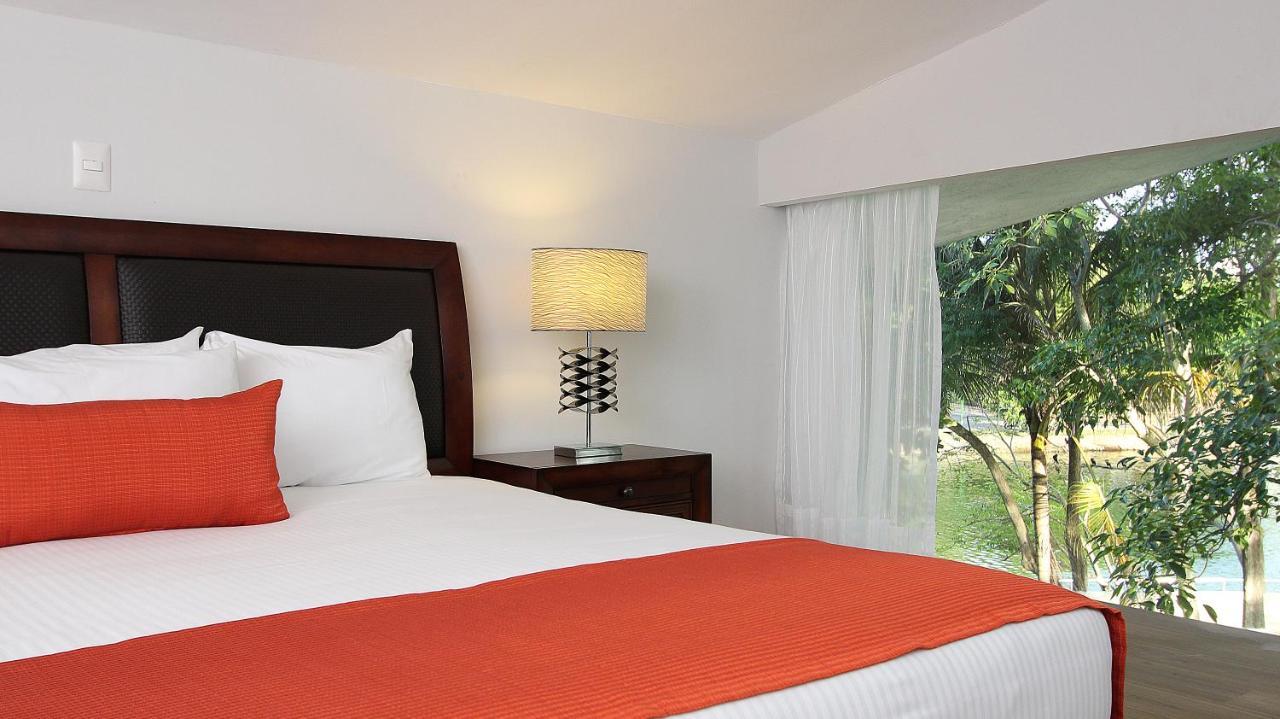 Fiesta Inn Villahermosa Cencali Zewnętrze zdjęcie