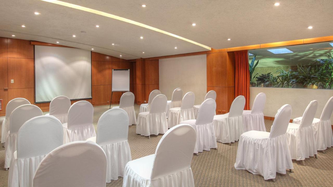 Fiesta Inn Villahermosa Cencali Zewnętrze zdjęcie
