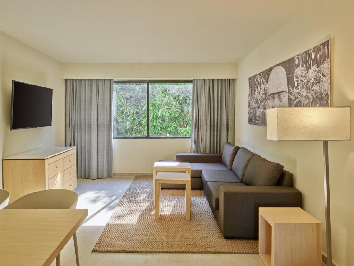 Fiesta Inn Villahermosa Cencali Zewnętrze zdjęcie