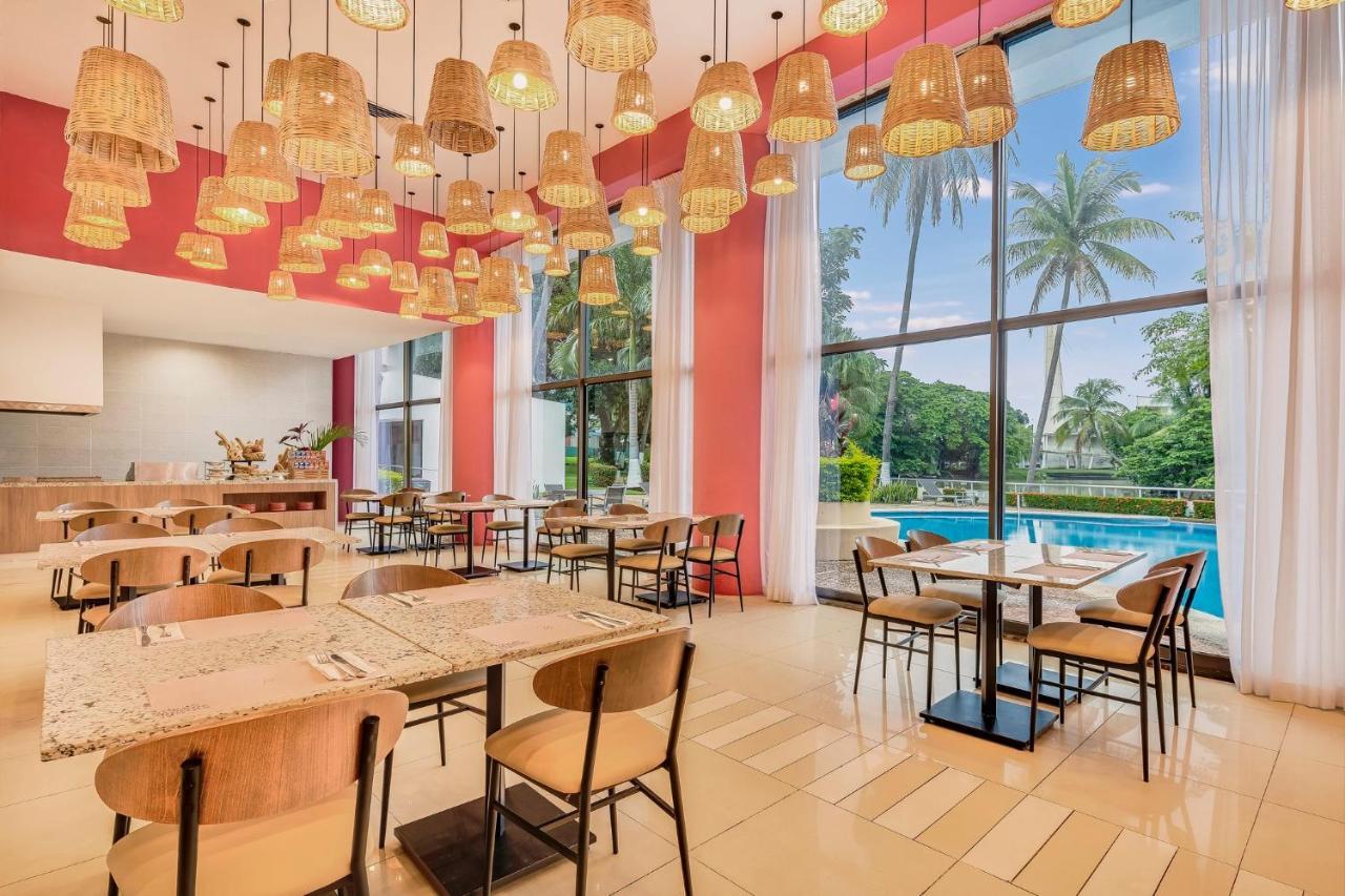 Fiesta Inn Villahermosa Cencali Zewnętrze zdjęcie