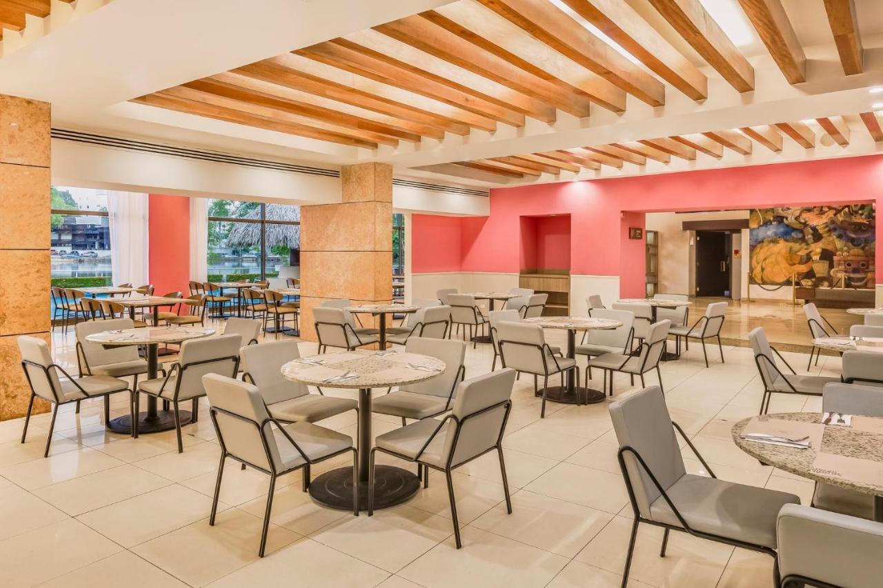 Fiesta Inn Villahermosa Cencali Zewnętrze zdjęcie