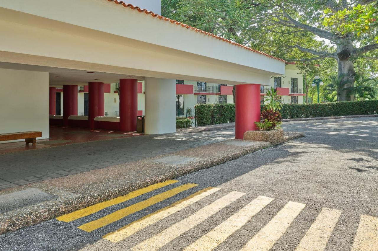Fiesta Inn Villahermosa Cencali Zewnętrze zdjęcie